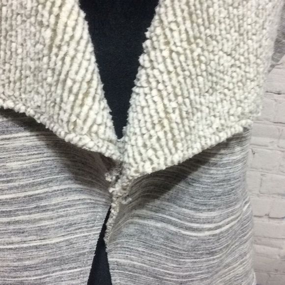 Faux Sherpa Cardigan Front Vest Small - Picture 6 of 15